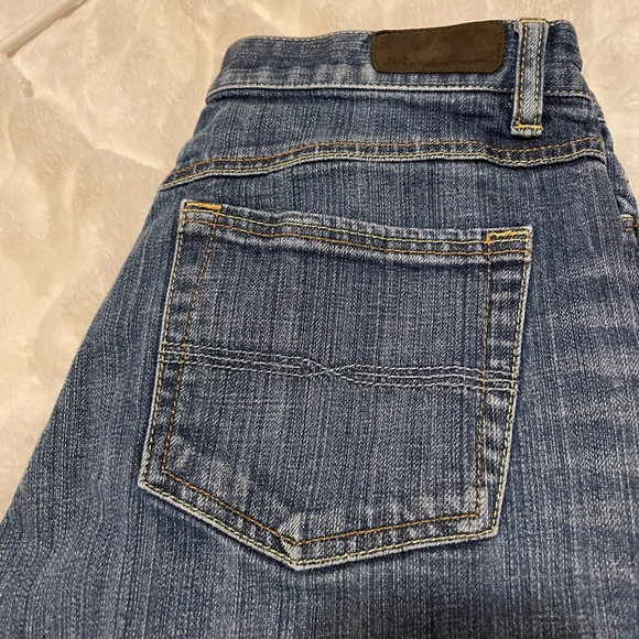 GAP Denim Laboratory jeans. Size 4R W20 bootcut like new condition - Picture 3 of 6